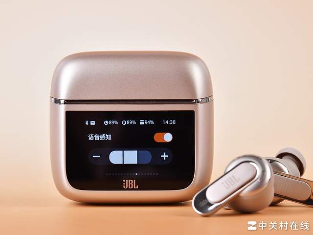 UR PRO3让每一刻都沉浸在音乐中米乐m6音乐商务舱再升级JBL TO(图5)